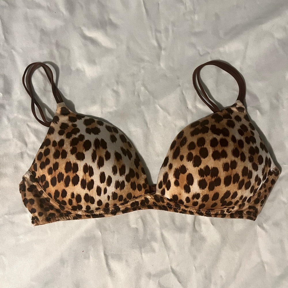 2007 VS Y2K Very Sexy Leopard Print Bra Wireless Victoria’s Secret